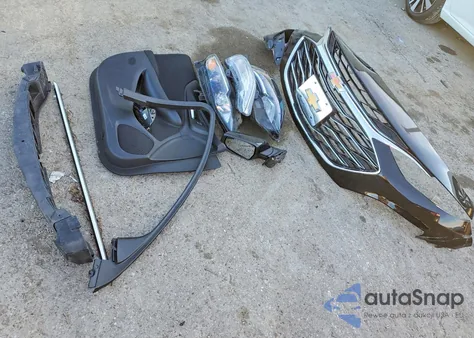 2022 Chevrolet Malibu Lt z USA, uszkodzony, nr VIN 1G1ZD5ST8NF144201